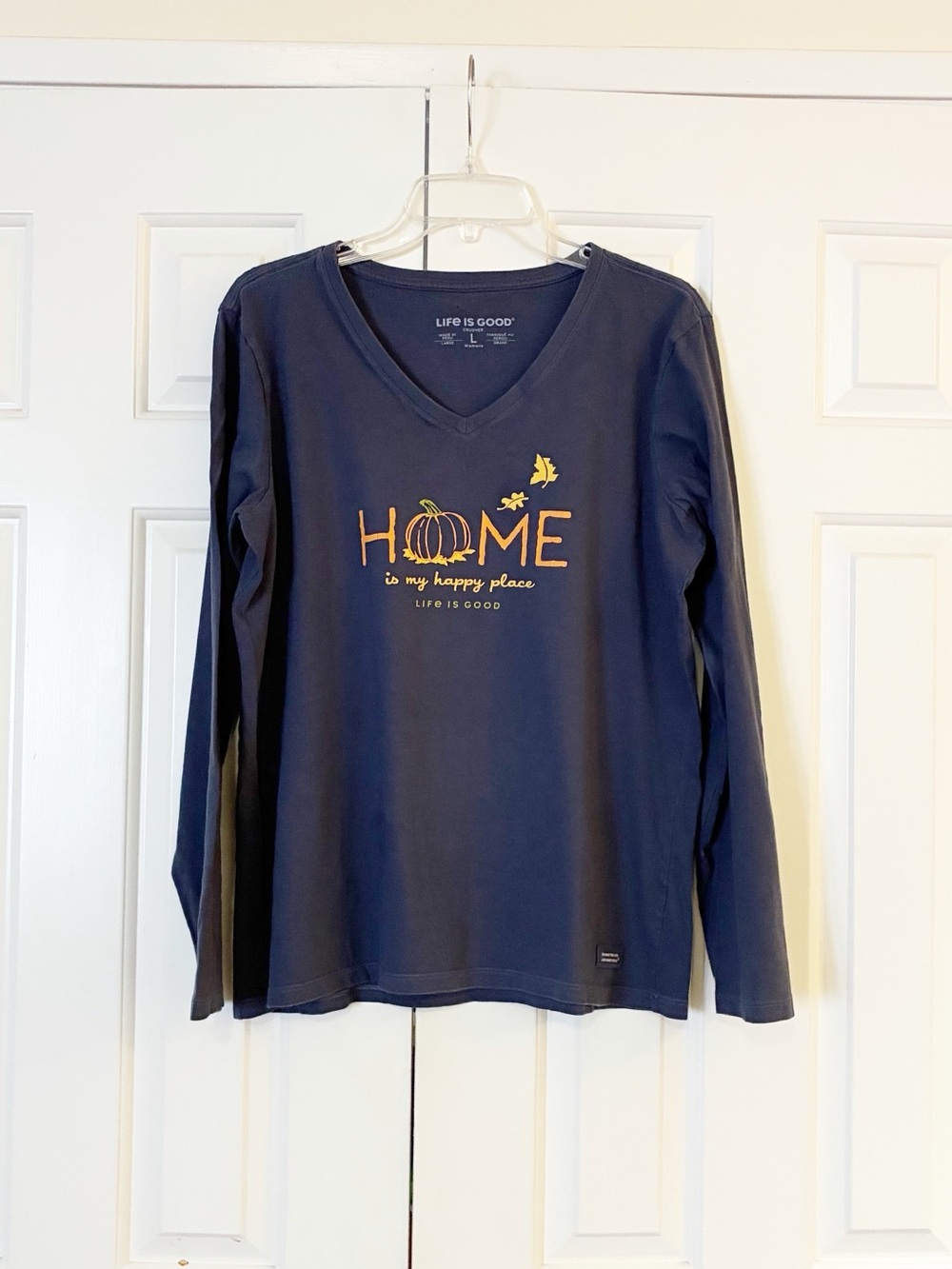 Life is Good "Home is my Happy Place" long sleeve v-neck cotton navy t-shirt. L